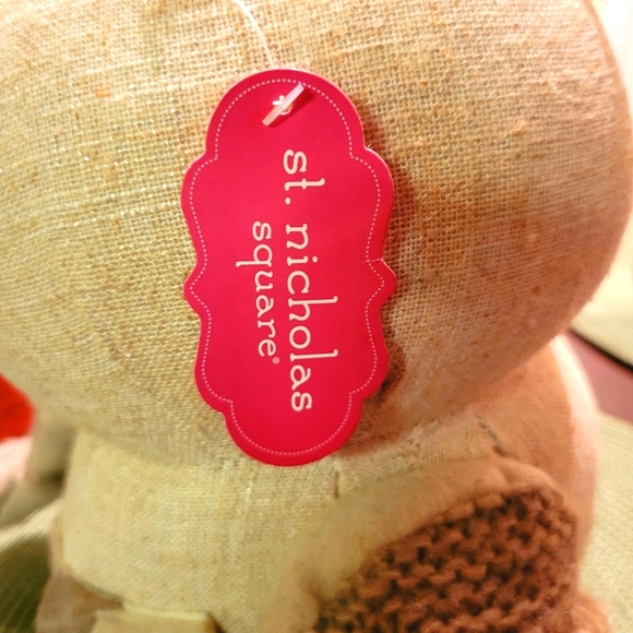 St Nicholas Square - Picture 3 of 3